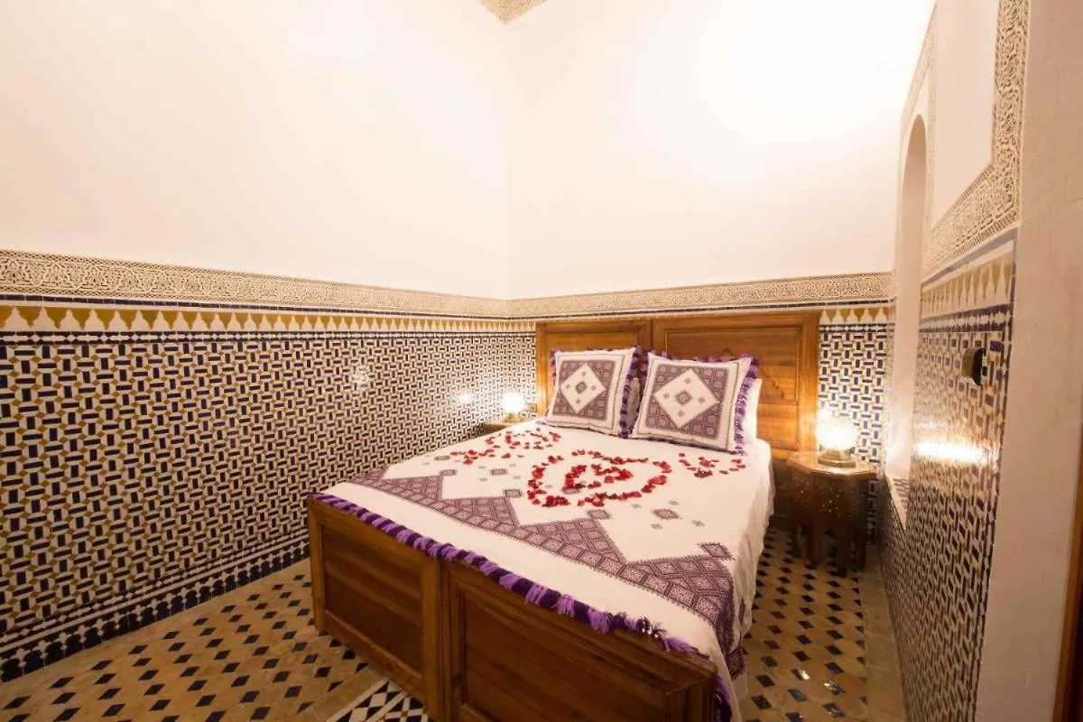 Room In Guest Room - Charming Riad Ouliya Fes