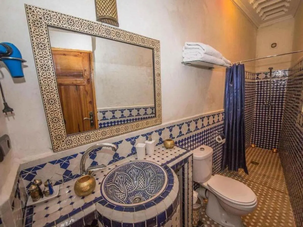 Room In Guest Room - Charming Riad Ouliya Fes 0*,