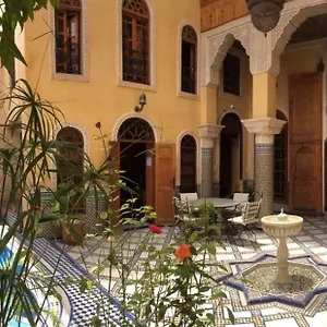 بيت ضيافة Layalina, فاس